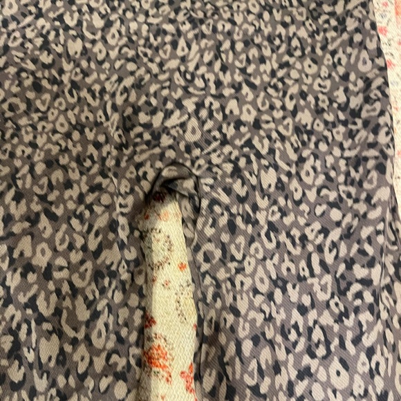 Spanx ‘Look At Me Now’ Seamless Leggings Mini Leopard in Size Small - Picture 9 of 13